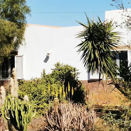 Villa Gozo House *